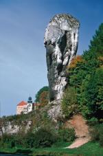 Maczuga Herkulesa stoi na Fortepianie nad Prądnikiem