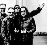 Lars Urlich (perkusja), Kirk Hammett (gitara solowa), Robert Trujillo (bas), James Hetfield (śpiew, gitara) 
