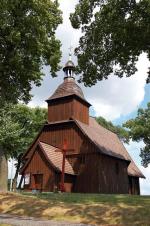 Drewniany kościół w Miechowej