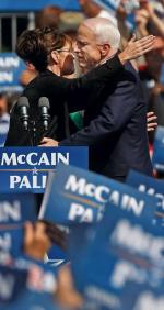 Dzięki pani Palin, McCain odrobił wcześniejsze straty do Obamy, a nawet go wyprzedza (na zdjęciu: wiec w Fairfax) 