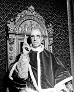 Papież  Pius XII.  Zdjęcie  z września 1945 r. 