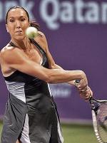 Jelena Janković. Liderka rankingu WTA wprowadziła na światowe korty styl heroiczny: wygrywa z rywalkami i cierpieniem   