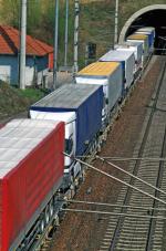 Austriackie koleje przewiozą w tym roku ponad 300 tys. ciężarówek