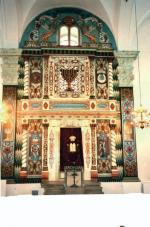Włodawa, synagoga z 1760 r. Oprawa arki pochodząca z czasu budowy synagogi spłonęła w 1928 r. i wtedy zastąpiono ją nową, która zachowała się do dzisiaj  