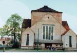 Synagoga w Poznaniu, zbudowana w 1908 roku wedle projektu Cremera i Wolffensteina, została przez Niemców przebudowana na basen, który mieści się tam do dziś