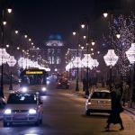 2,5 mln zł kosztuje świąteczne oświetlenie Krakowskiego Przedmieścia 