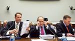 Rick Wagoner (GM), Bob Nardelii (Chrysler) i Alan Mullaly (Ford) podczas wczorajszych przesłuchań w Kongresie. 