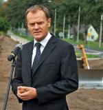 Uruchomienie „Narodowego programu budowy dróg lokalnych” zwanych popularnie schetynówkami premier Donald Tusk zapowiedział we wrześniu podczas wizyty w Gołdapi  
