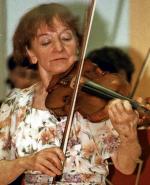 Wanda Wiłkomirska nie stanie tym razem na estradzie ze skrzypcami. Zagrają jej przyjaciele (Łukasz Głowala)
