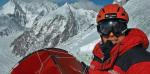 Artur Hajzer  w drugim  obozie  (6300 m)  wyprawy  na Broad Peak.  Sylwester 2008/2009 