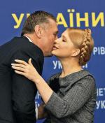 Premier Czech Mirek Topolanek (na zdj. z premier Julią Tymoszenko) uważa, że Ukraina spełniła warunki stawiane przez UE 