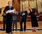 *Wanda Wiłkomirska (pierwsza  z lewej) obchodziła wczoraj  w Filharmonii Narodowej 80. urodziny. Największe wzruszenie skrzypaczki wzbudziło wykonanie „Sto lat” przez jej uczniów  i orkiestrę 
