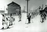 Oddział fińskiej piechoty na nartach podczas walk w Karelii Wschodniej, grudzień 1939 r. 