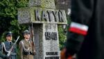 Pamięć o Katyniu jest częścią polskiej tożsamości historycznej (na zdjęciu: Dzień Pamięci Ofiar Zbrodni Katyńskiej na warszawskich Powązkach, kwiecień 2008 r.) 