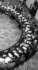 Rozmowy Okrągłego Stołu rozpoczęły się 6 lutego  1989 roku w Pałacu Namiestnikowskim (na zdjęciu). Uczestniczyli w nich przedstawiciele „Solidarności” i władz PRL (fot: Anna Pietuszko)