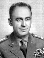 Kazimierz Graff w mundurze pułkownika LWP