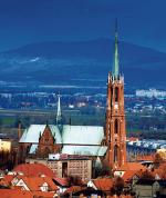Modernizacja i adaptacja wieży kościoła pw. Wniebowzięcia NMP w Bielawie na potrzeby ruchu turystycznego
