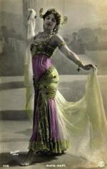 Mata Hari podczas występu