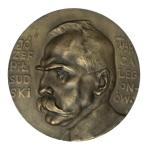 Medal Konstantego Laszczki (1865-1956) „Twórca legionów”, upamiętniający aresztowanie przez Niemców Piłsudskiego (awers) 