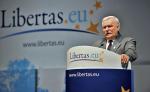 Lech Wałęsa wystąpił 1 maja na kongresie Libertasu  w Rzymie.  – To był sukces, dlatego umówiono się na dalsze wykłady  – mówi Artur Zawisza, kandydat Libertasu do Parlamentu Europejskiego