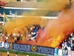 Płonące trybuny OFK Belgrad to typowy obrazek  