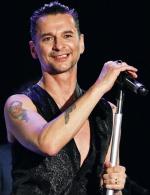 Depeche  Mode jest nad Wisłą uwielbiane. Tylko troska o zdrowie podejrzewanego o nowotwór lidera Dave’a Gahana powstrzymała ich od furii po nieeleganckim sposobie odwołania koncertu