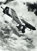 Niemiecki Ju-87 bombarduje cel w Belgii, maj 1940 r. 