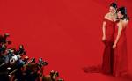 Gwiazdy na czerwonym dywanie to dla fotoreporterów ulubione ujęcie. Na zdjęciu Monica Bellucci i Sophie Marceau 