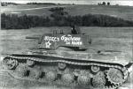 Sowiecki czołg ciężki KW-1 z napisem „Zwycięstwo będzie z nami”,  wrzesień 1941 r. 