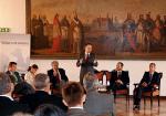 Wiceminister rozwoju regionalnego Krzysztof Hetman, zapewniał uczestników debaty w Niepołomicach, że jego resort zamierza przyspieszyć proces wykorzystywania przez Polskę funduszy z Unii