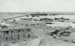 Port w Bengazi w Libii po brytyjskim nalocie,  styczeń 1942 r.