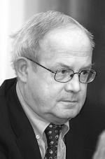 Hubert A. Janiszewski - ekonomista  i członek rad nadzorczych spółek giełdowych