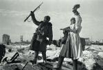 Radość czerwonoarmistów po klęsce Niemców w Stalingradzie,  początek lutego 1943 r.