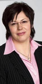 Karin Katerbau, członek zarządu BRE Banku