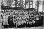 Piłsudski i oficerowie 4. pp