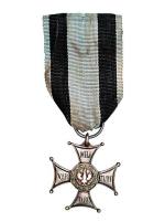Krzyż srebrny orderu Virtuti Militari po płk. Adamie Sokołowskim, żołnierzu 1. pułku ułanów Legionów Polskich
