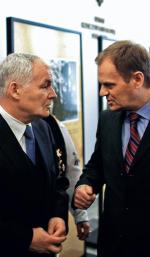 Jan Krzysztof Bielecki uchodzi za najbardziej zaufanego doradcę premiera Donalda Tuska