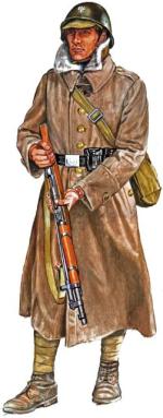 Żołnierz 1. Dywizji Piechoty im. Tadeusza Kościuszki w sowieckim hełmie wz. 40, uzbrojony w karabin Mosin wz. 44 ze składanym bagnetem  