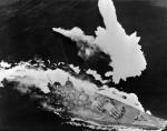 „Yamato” trafiony amerykańskimi torpedami, 7 kwietnia 1945 r. 