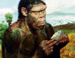 Tak prawdopodobnie wyglądał praczłowiek, który 1,6 mln lat temu rozłupywał w Langwedocji bazaltowe bryły (Zdenek Burian)