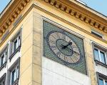 Co z tego, że chodzi, skoro jest prawie niewidoczny – zegar na Wilczej przy Marszałkowskiej