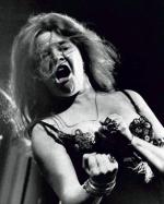 Janis  Joplin:  nieprzysto-sowanie  i frustracja wykrzyczane ze sceny