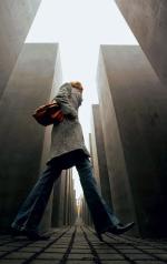 Labirynt betonowych bloków miał wywoływać „poczucie osamotnienia, bezsilności i zwątpienia”