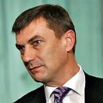 Premier Andrus Ansip