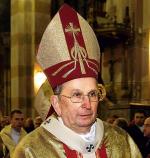 Obecny prymas abp Henryk Muszyński w sobotę skończy 77 lat