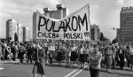 Marsz głodowy w Łodzi zorganizowany 7 czerwca 1981 roku