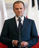 Premier Donald Tusk w imieniu wszystkich Polaków złożył kondolencje rodzinie prezydenta i rodzinom wszystkich ofiar