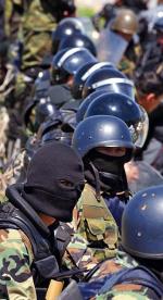 Oddziały milicji bezskutecznie usiłowały chronić domy mieszkańców przedmieść Biszkeku przed rabunkiem