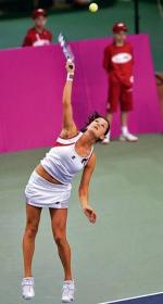 Agnieszka Radwańska  z Sopotu jedzie do Stuttgartu, gdzie w turnieju WTA  w pierwszej rundzie zagra  z Serbką Aną Ivanović. Rozmowa  z Agnieszką Radwańską www.rp.pl