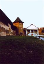  Łuck, Baszta Władycza – tutejszy zamek został wzniesiony w XIV wieku przez księcia Lubarta, a później rozbudowany przez Olgierda 